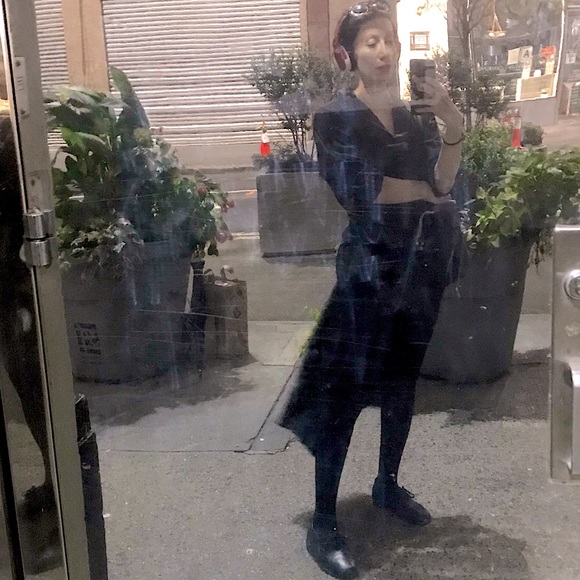 Meet your Posher, Luxe - Picture 3 of 3